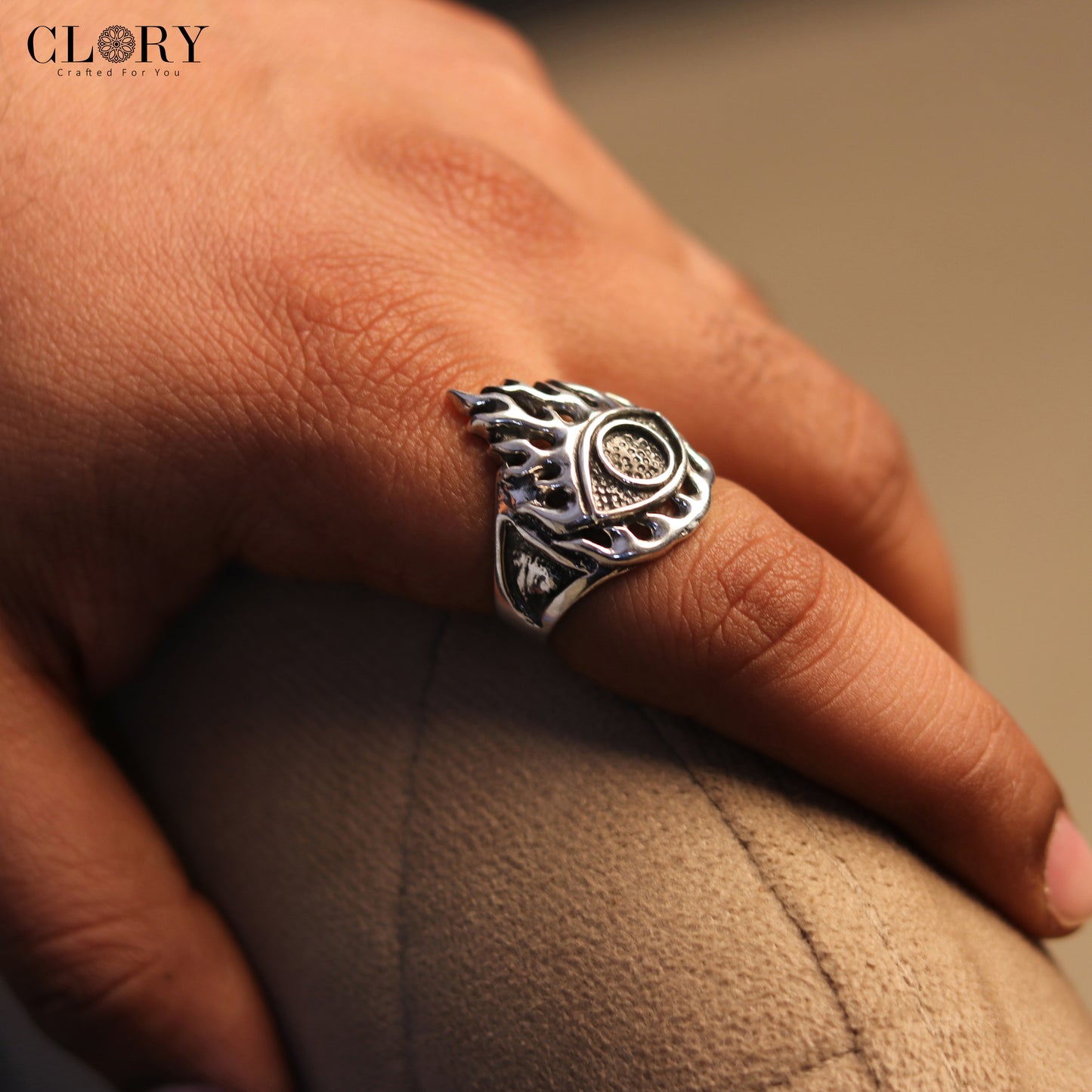 Seeing eye design men's ring