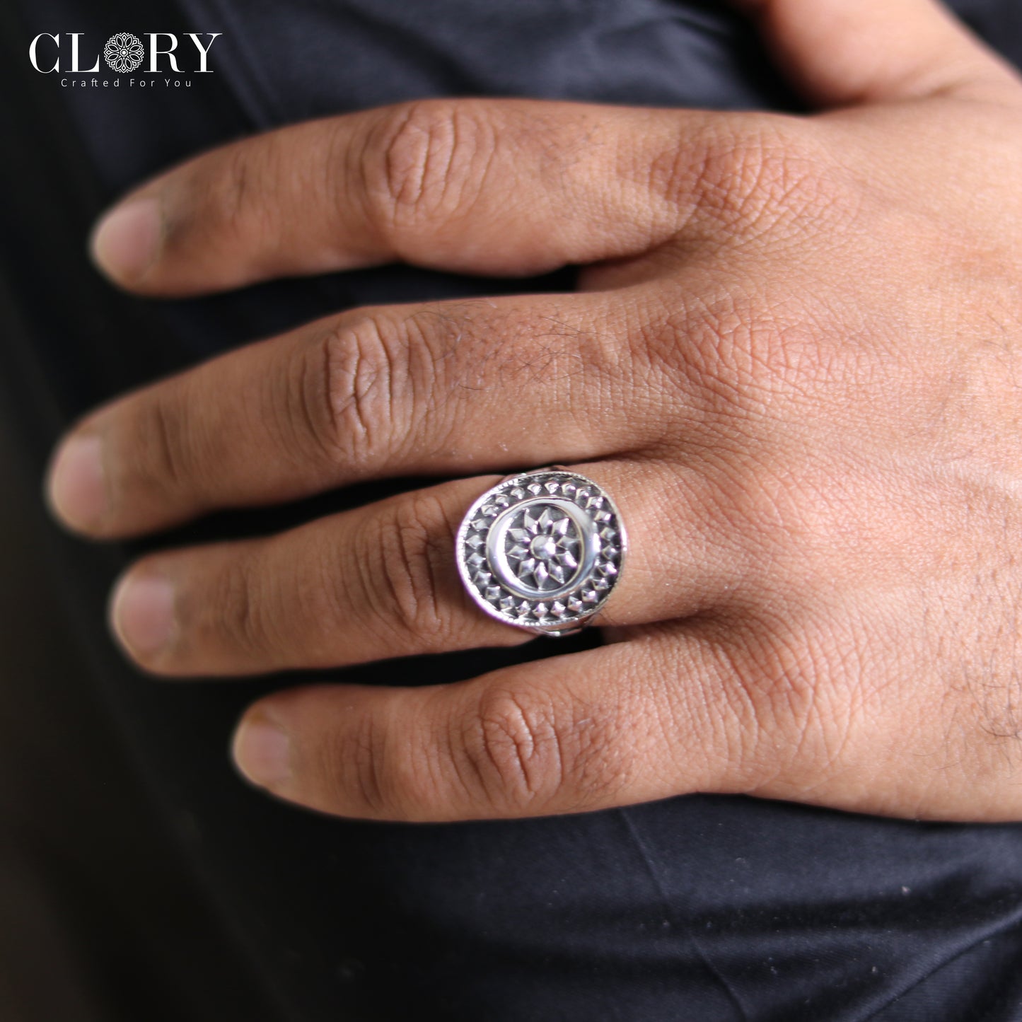 Ethnic floral design men's ring
