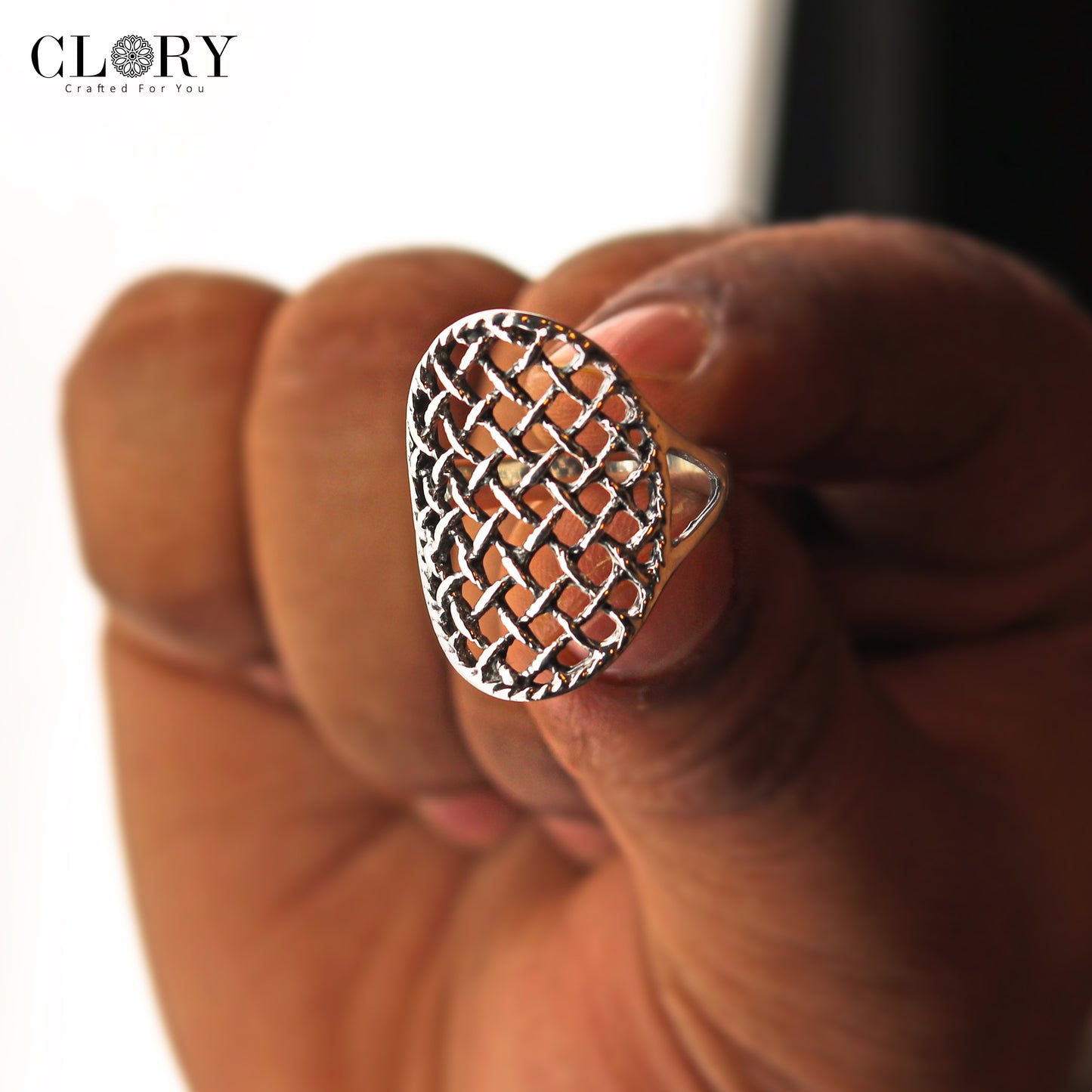 Lattice dome design men's ring