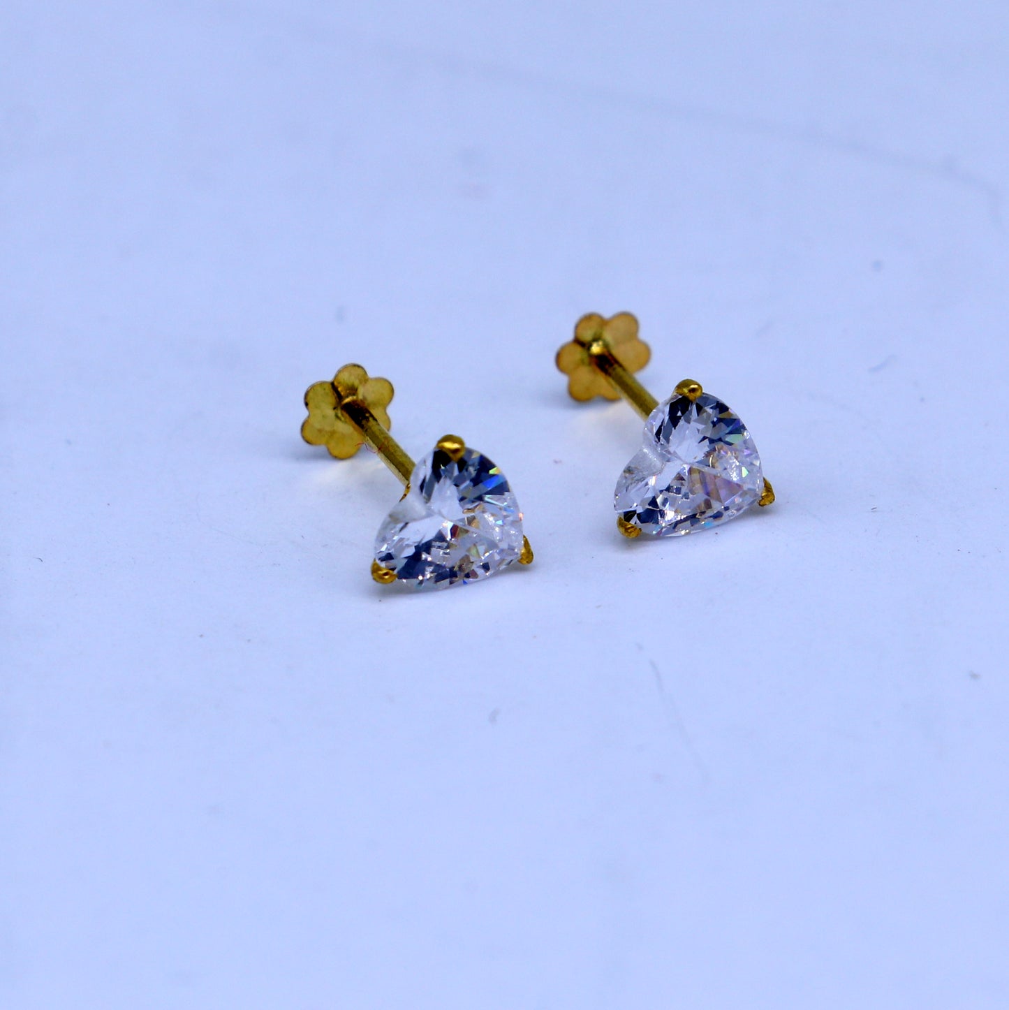 White diamond Gold stud earring