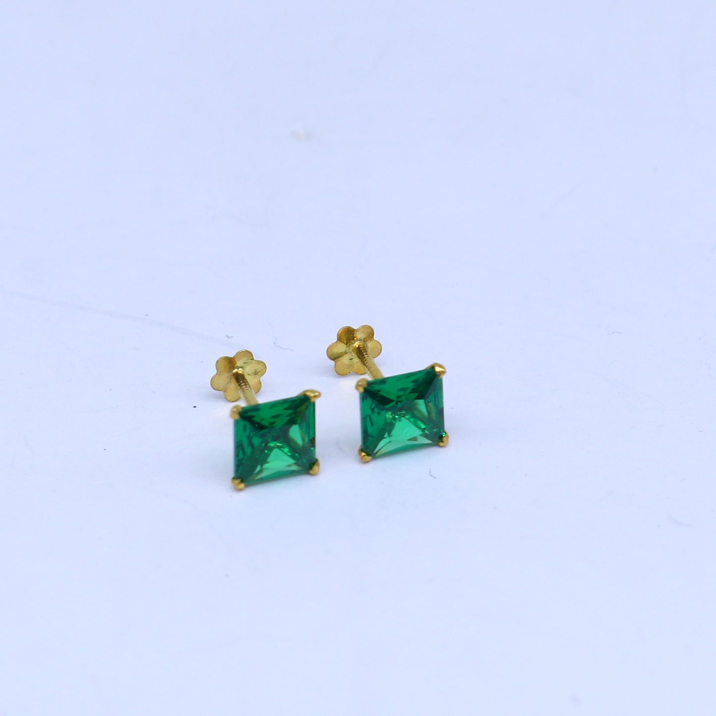Green diamond Gold stud earring