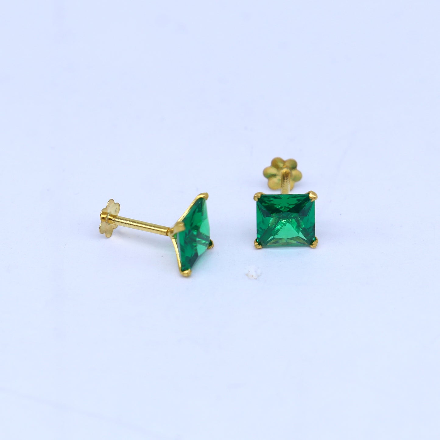 Green diamond Gold stud earring