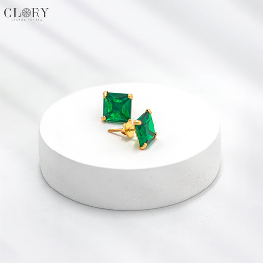 Green diamond Gold stud earring