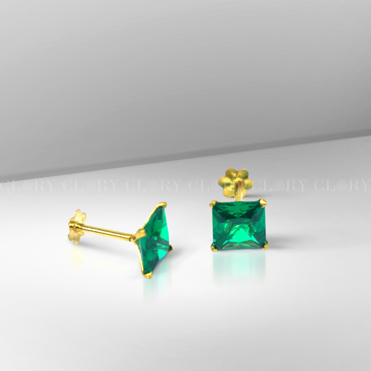 Green diamond Gold stud earring