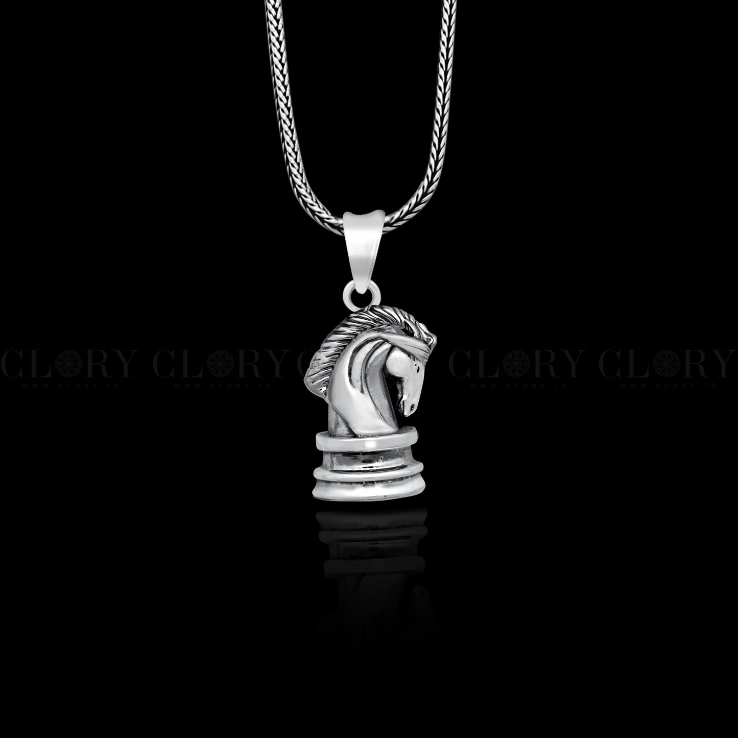 Horse pendant