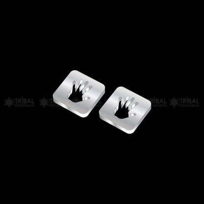 Baby hand stud Earring