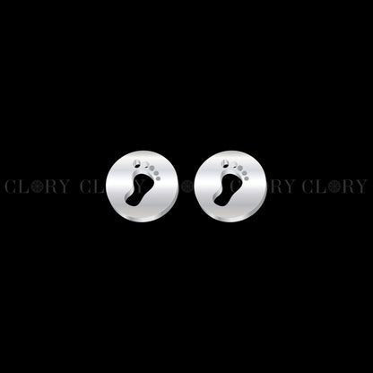 Baby foot stud earring