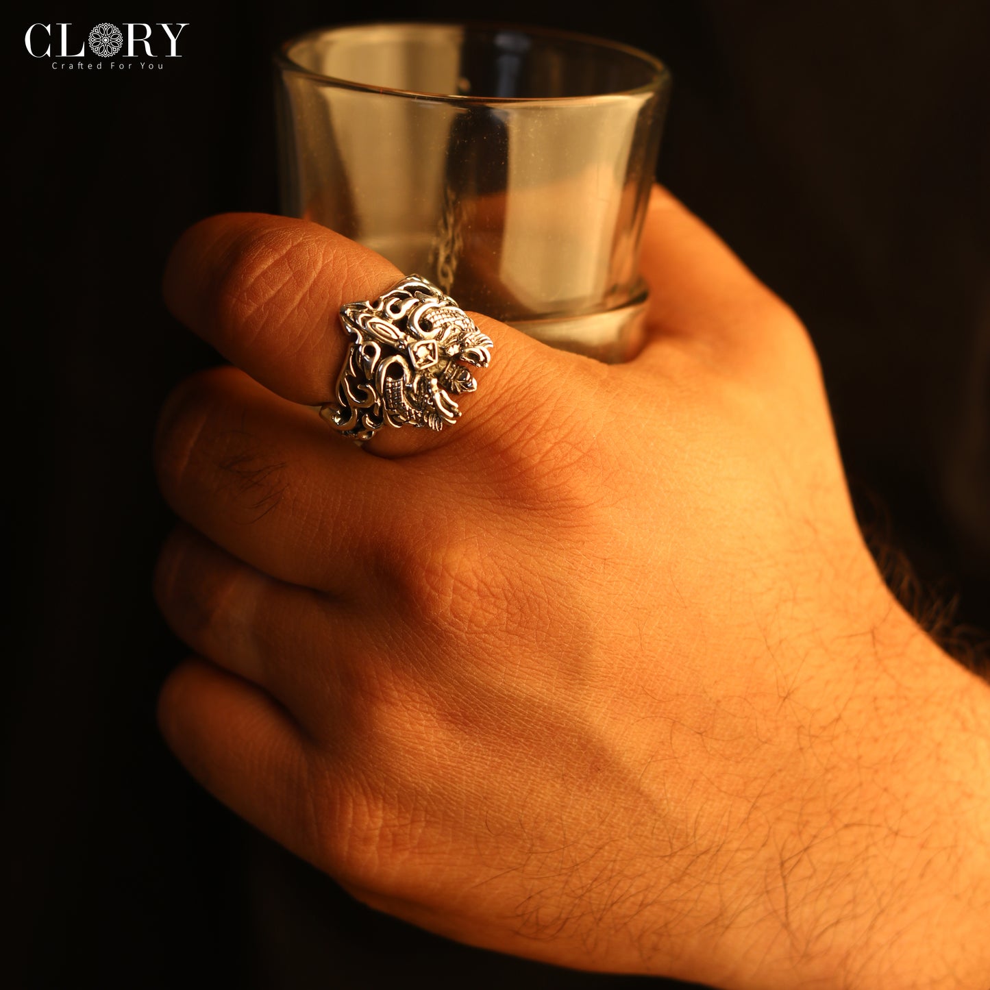 Heavy kingram design men's ring