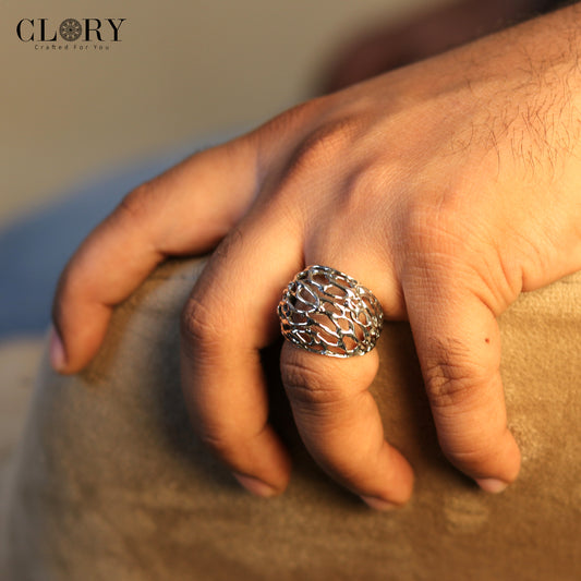 Heavy latiice style  men's ring