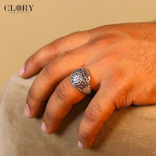 Hollow flower design  men's ring