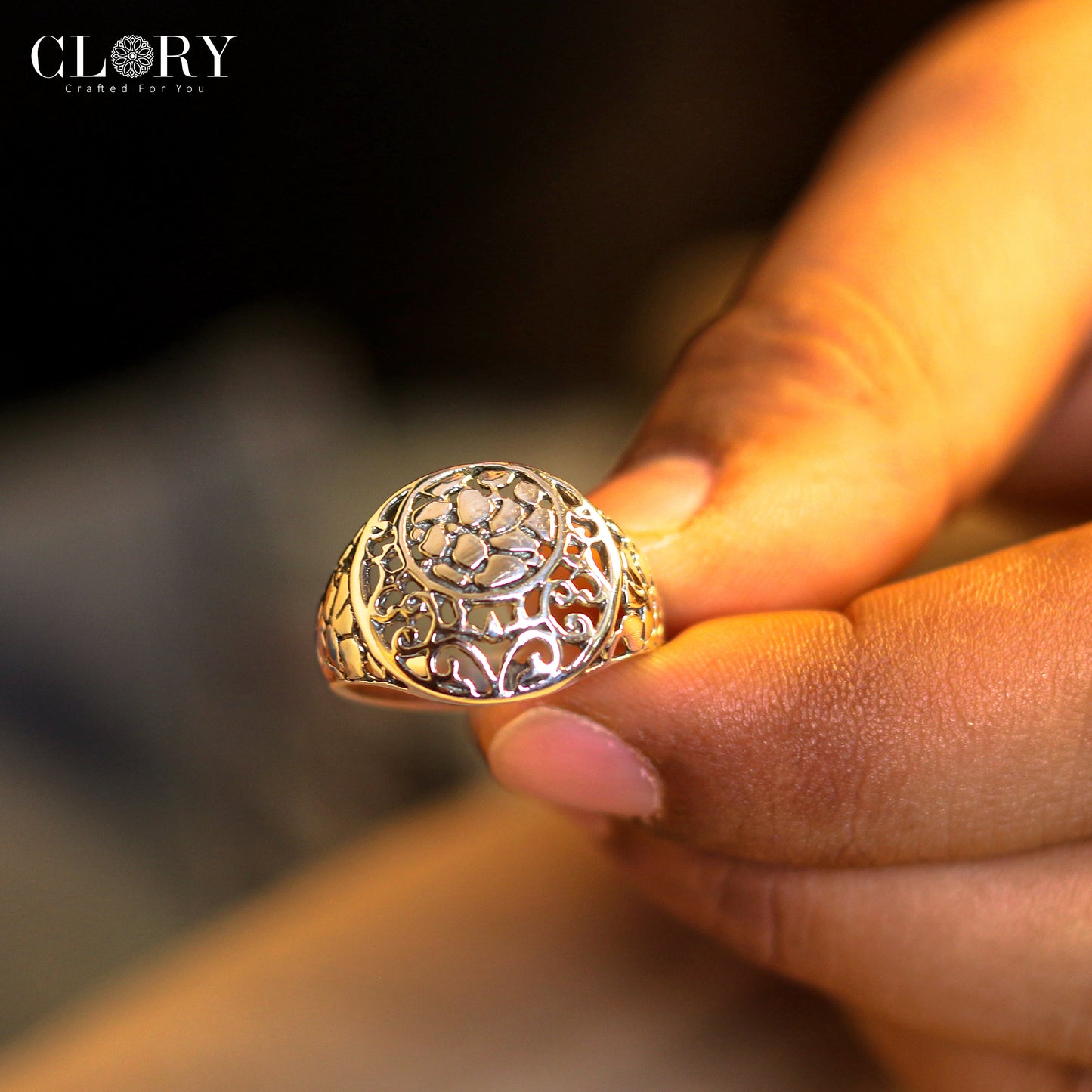 Hollow flower design  men's ring