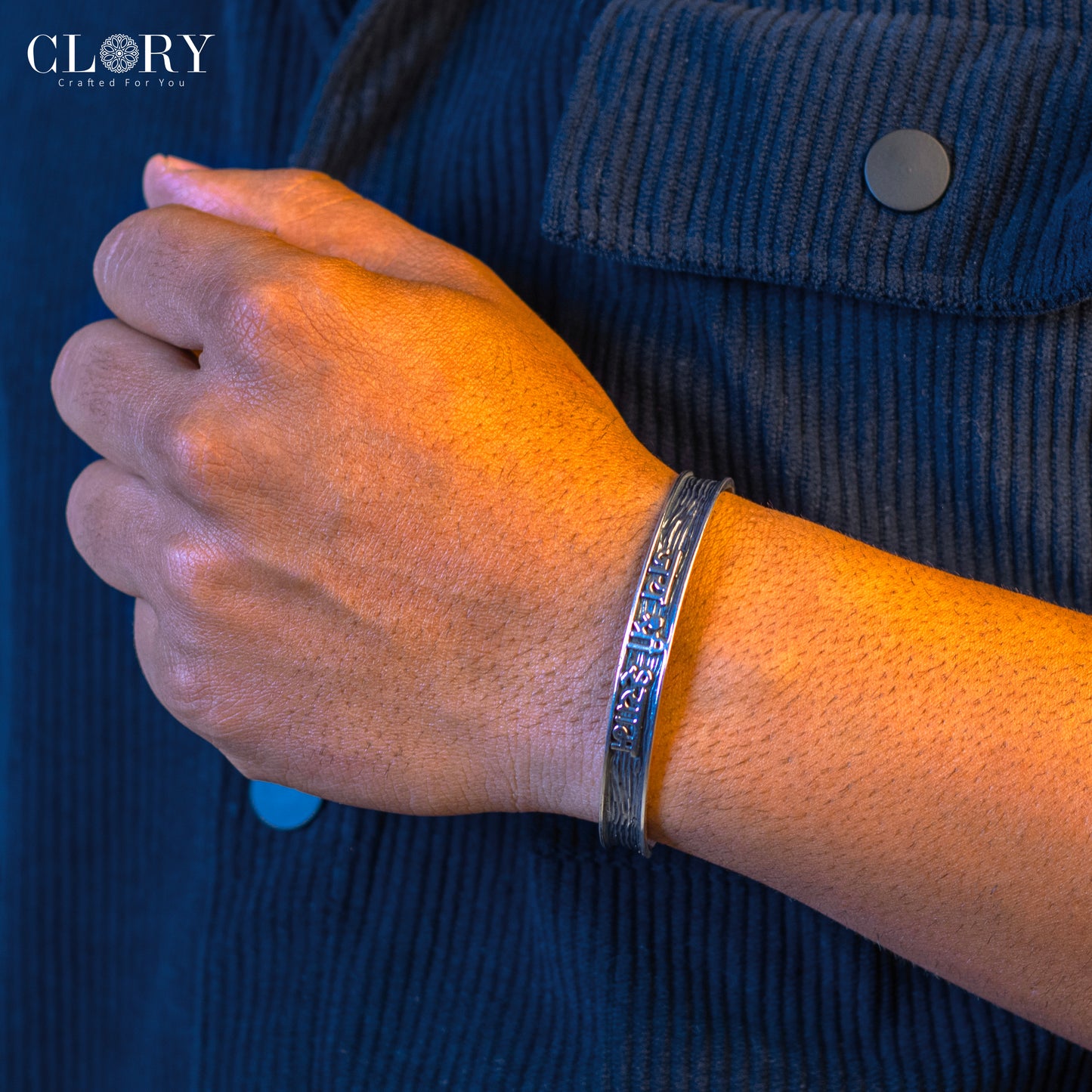 Lord Krishna mantra bracelet "jai shree shayam" cuff kada