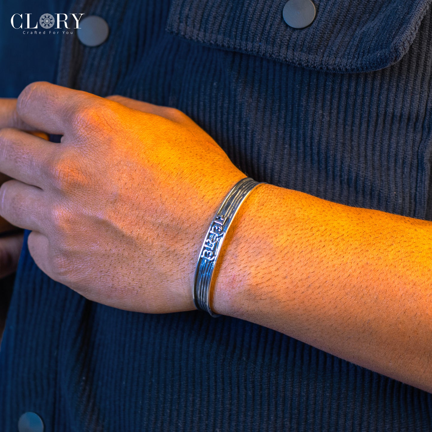 RADHE RADHE adjustable cuff bracelet