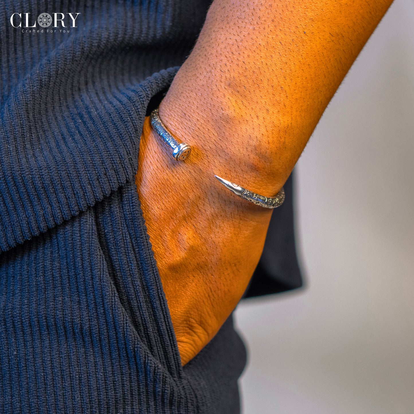 Flat Head Nail Cuff
