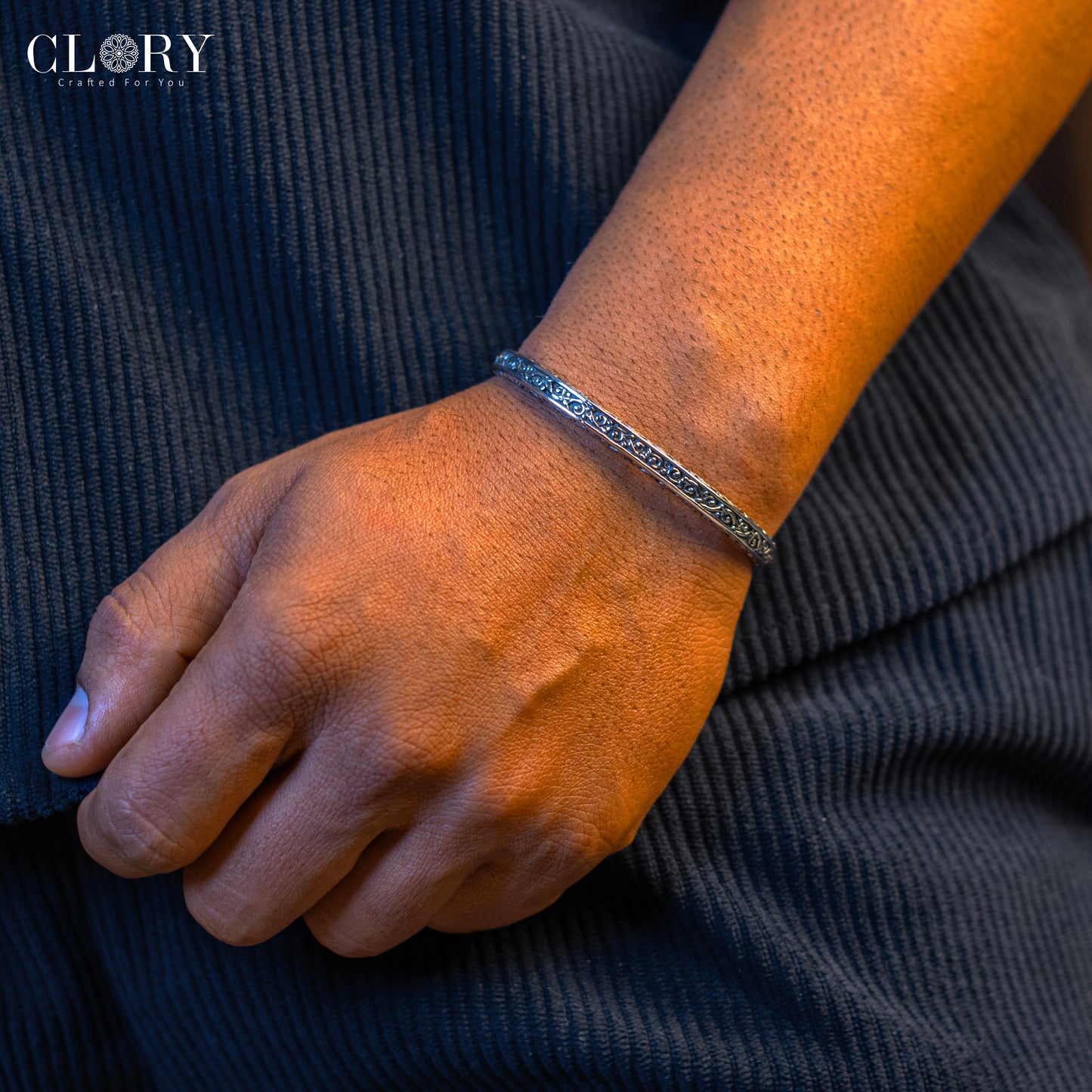 Finish fashion kada cuff bracelet
