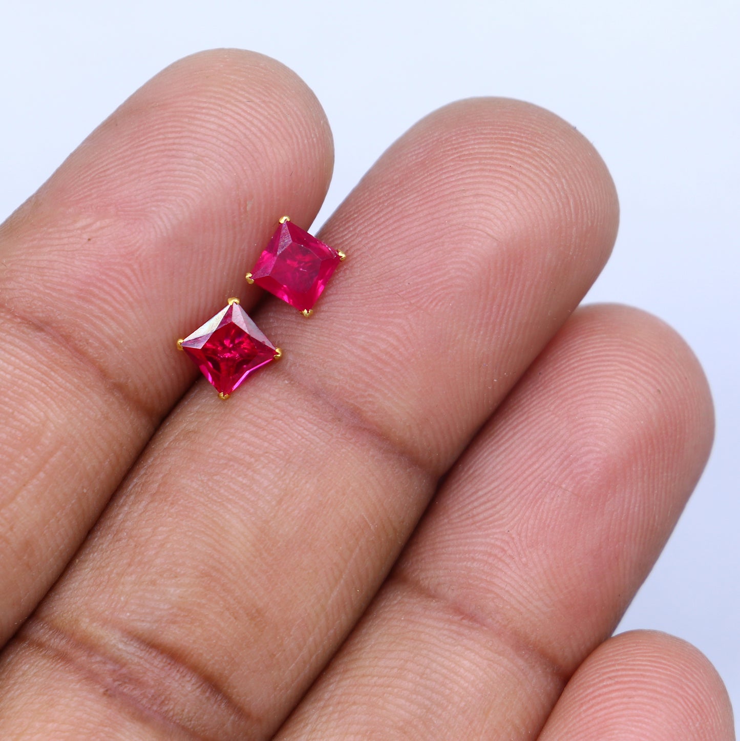 Pink diamond Gold stud earring