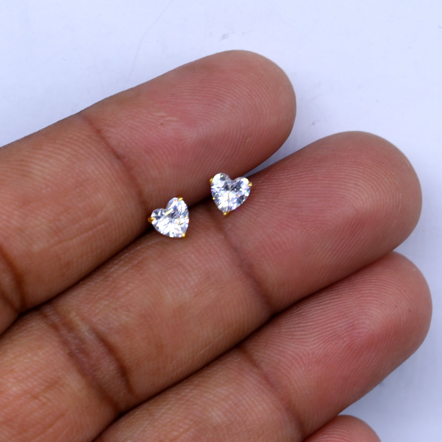 White diamond Gold stud earring
