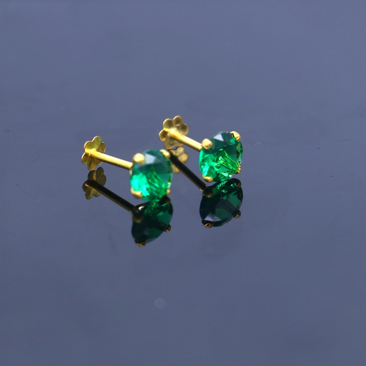 Green diamond Gold stud earring