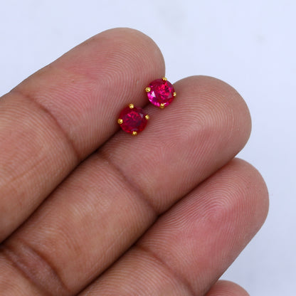 Pink diamond Gold stud earring