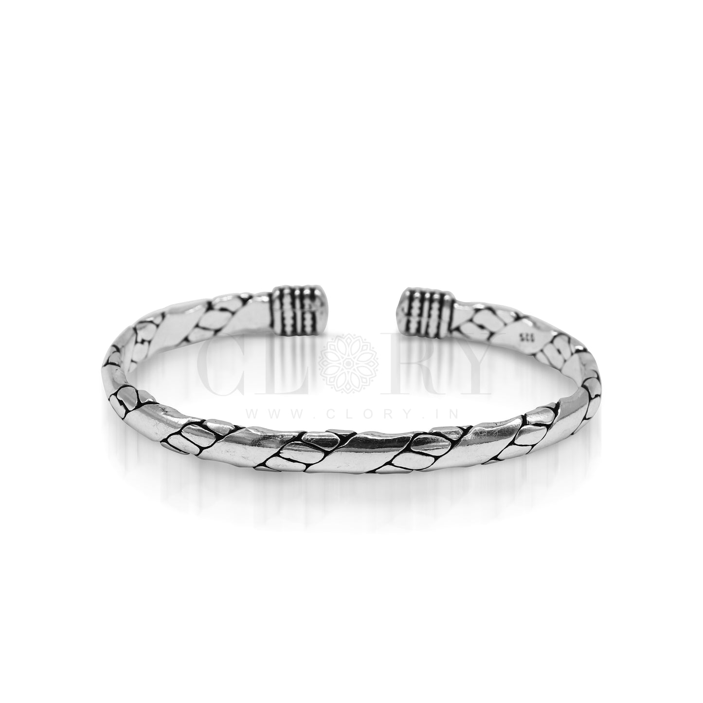 Foxtail design cuff bracelet kada