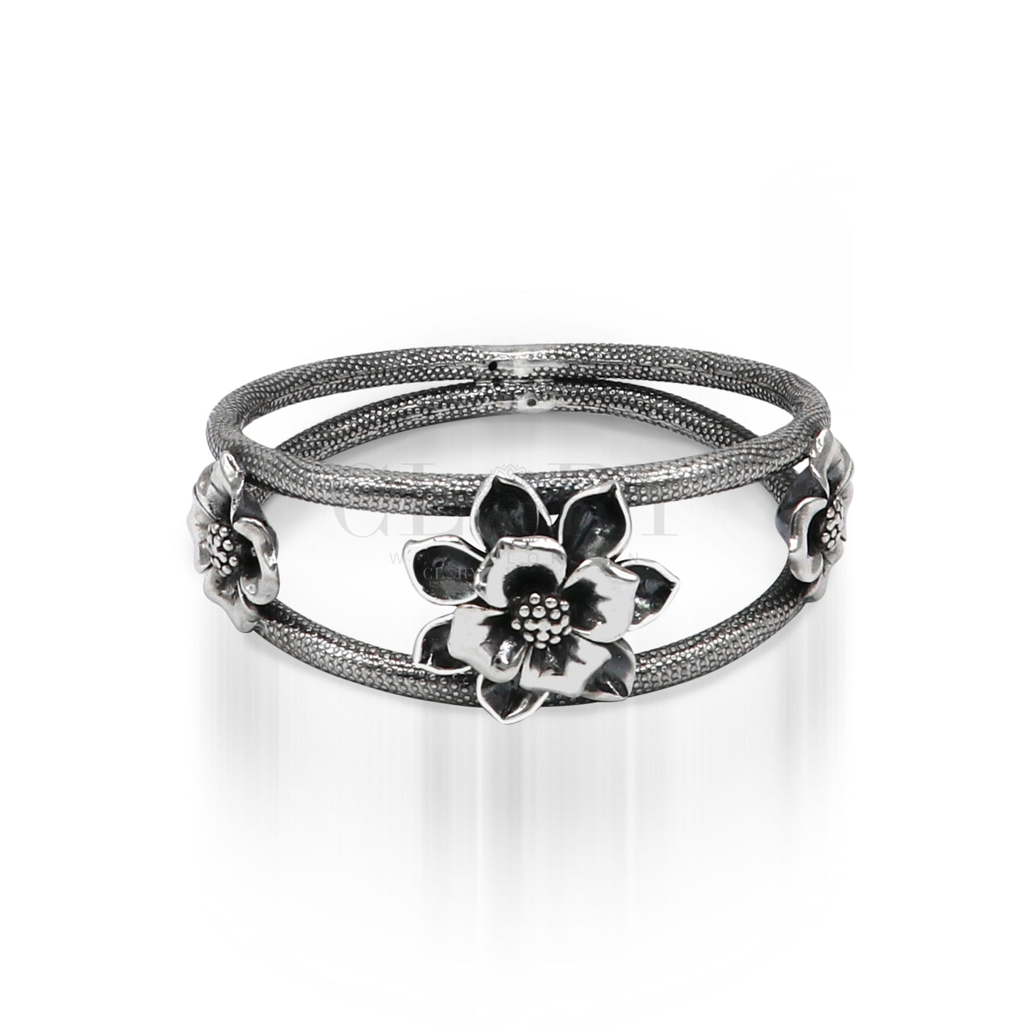 Flower work design bangle bracelet