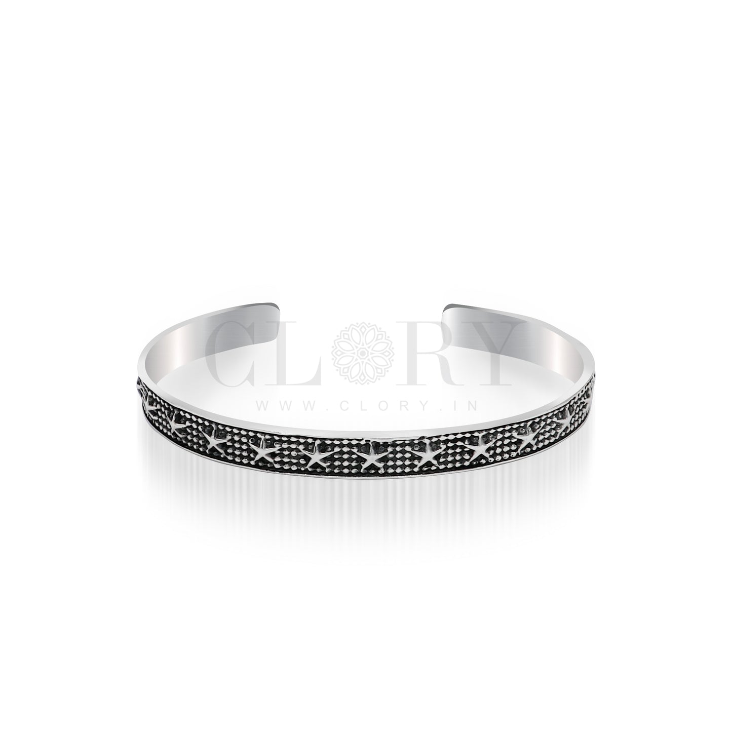 Star and dot cuff