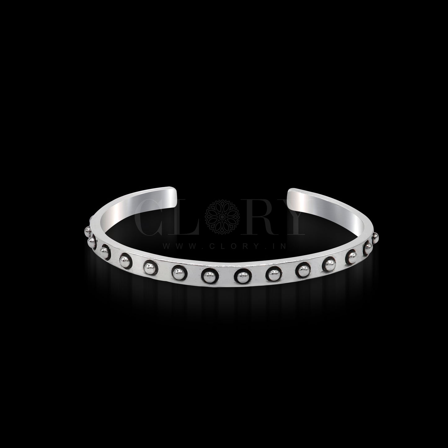 Trendy design fashion kada