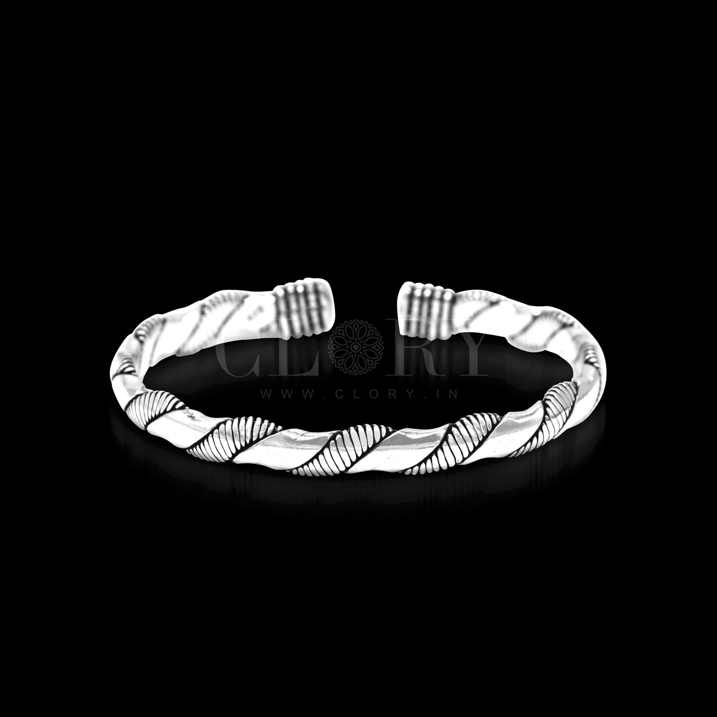 Adjustable cuff bangle bracelet