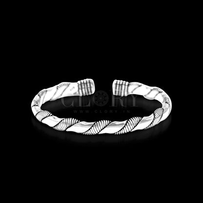 Adjustable cuff bangle bracelet
